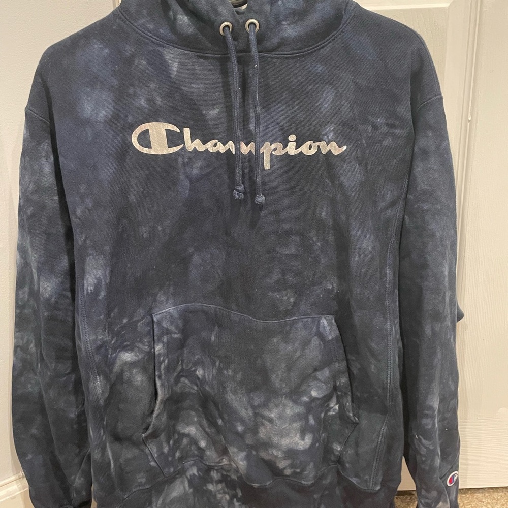 Champion Tie-Dye Sweatshirt